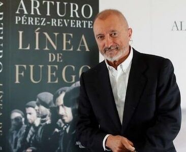 Pérez-Reverte lanza su nueva bomba literaria