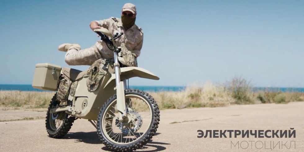 motocicleta eléctrica Kalashnikov