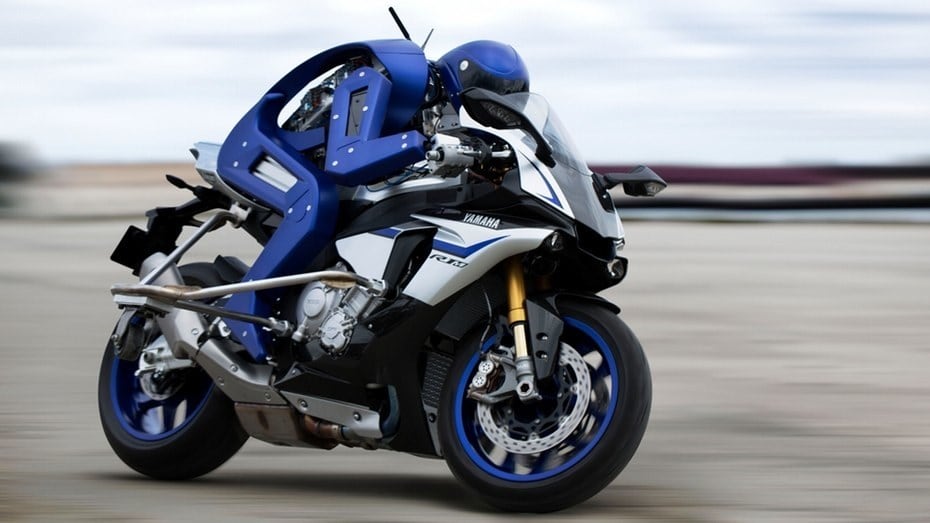MOTOBOT: La inteligencia artificial a los mandos de una motocicleta de carreras