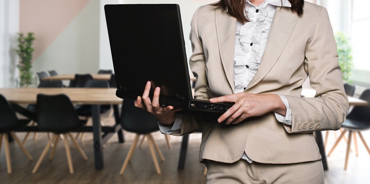 Contratar un experto en marketing