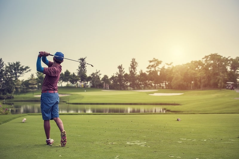Jugar al golf aumenta la esperanza de vida