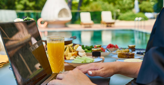 Las claves para usar el algoritmo de precios baratos en los viajes para Semana Santa