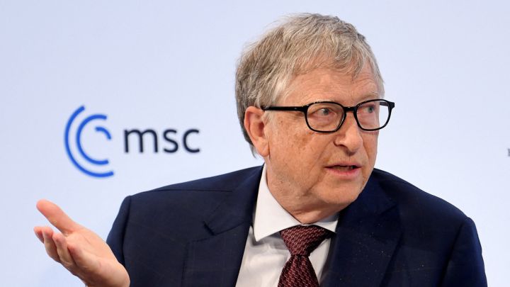 El reverso oscuro de Bill Gates: así se enriquece con las vacunas, modificando humanos o al perforar Groenlandia