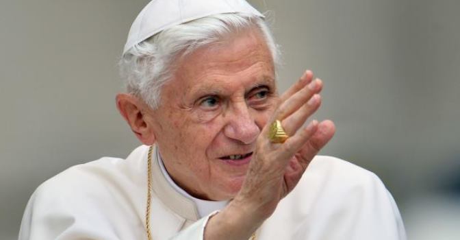Benedicto XVI, el papa que supo renunciar al poder por amor a la Iglesia